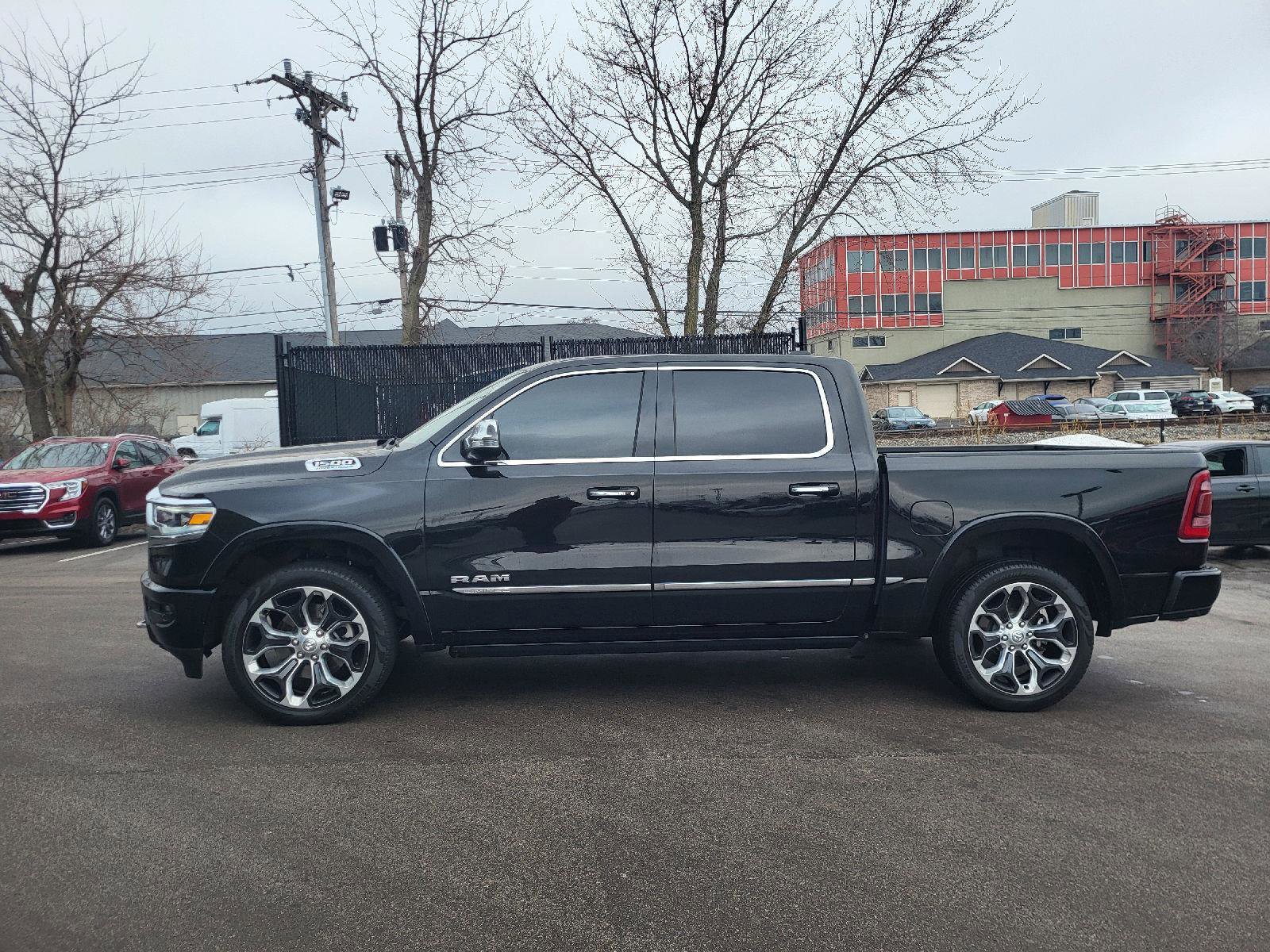 Used 2022 RAM 1500 Limited image 6