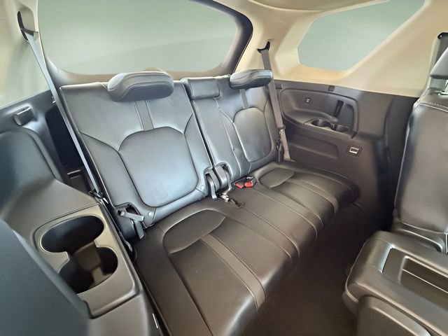 Used 2025 Honda Pilot EX-L image 30