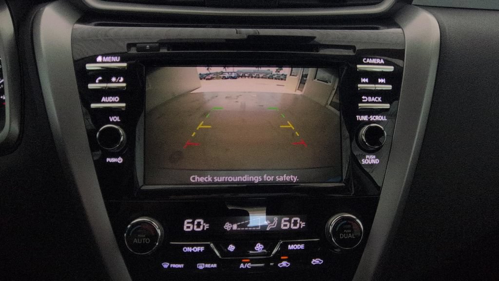 Used 2022 Nissan Murano SV w/ SV Midnight Edition Package FWD image 17
