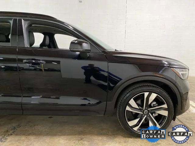 Used 2025 Volvo XC40 B5 Plus image 96