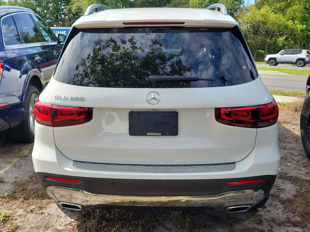Used 2021 Mercedes-Benz GLB 250 image 9