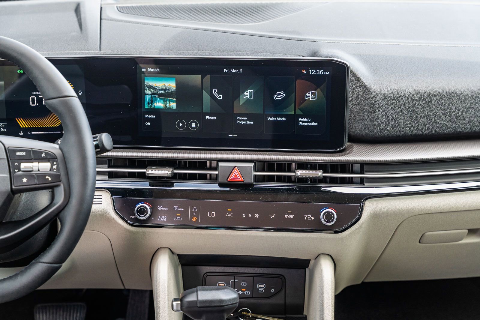 New 2026 Kia Sportage EX image 22