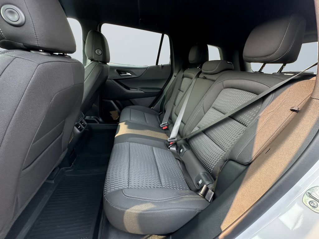 New 2027 Chevrolet Equinox LT FWD image 13