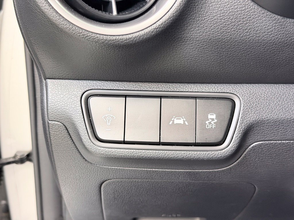 Used 2019 Kia Forte LXS FWD image 36