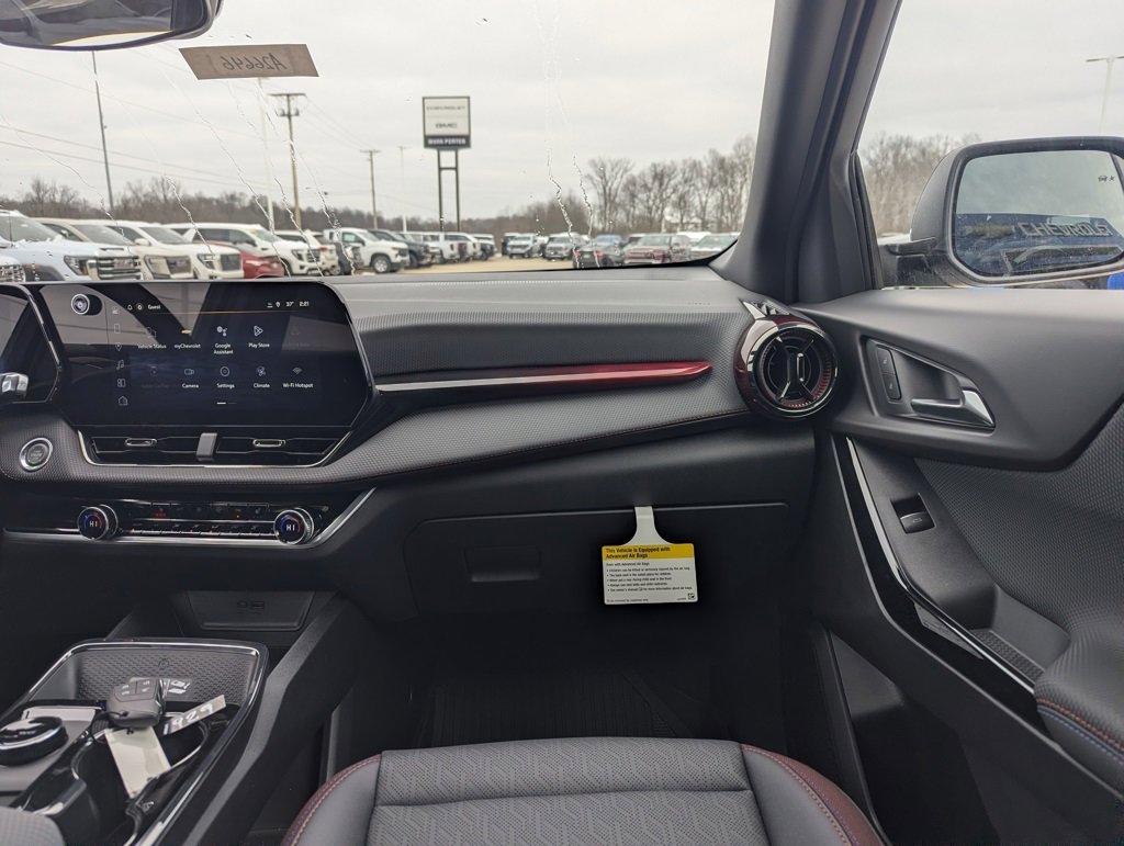 New 2026 Chevrolet Equinox RS w/ LPO, Floor Liner Package image 4