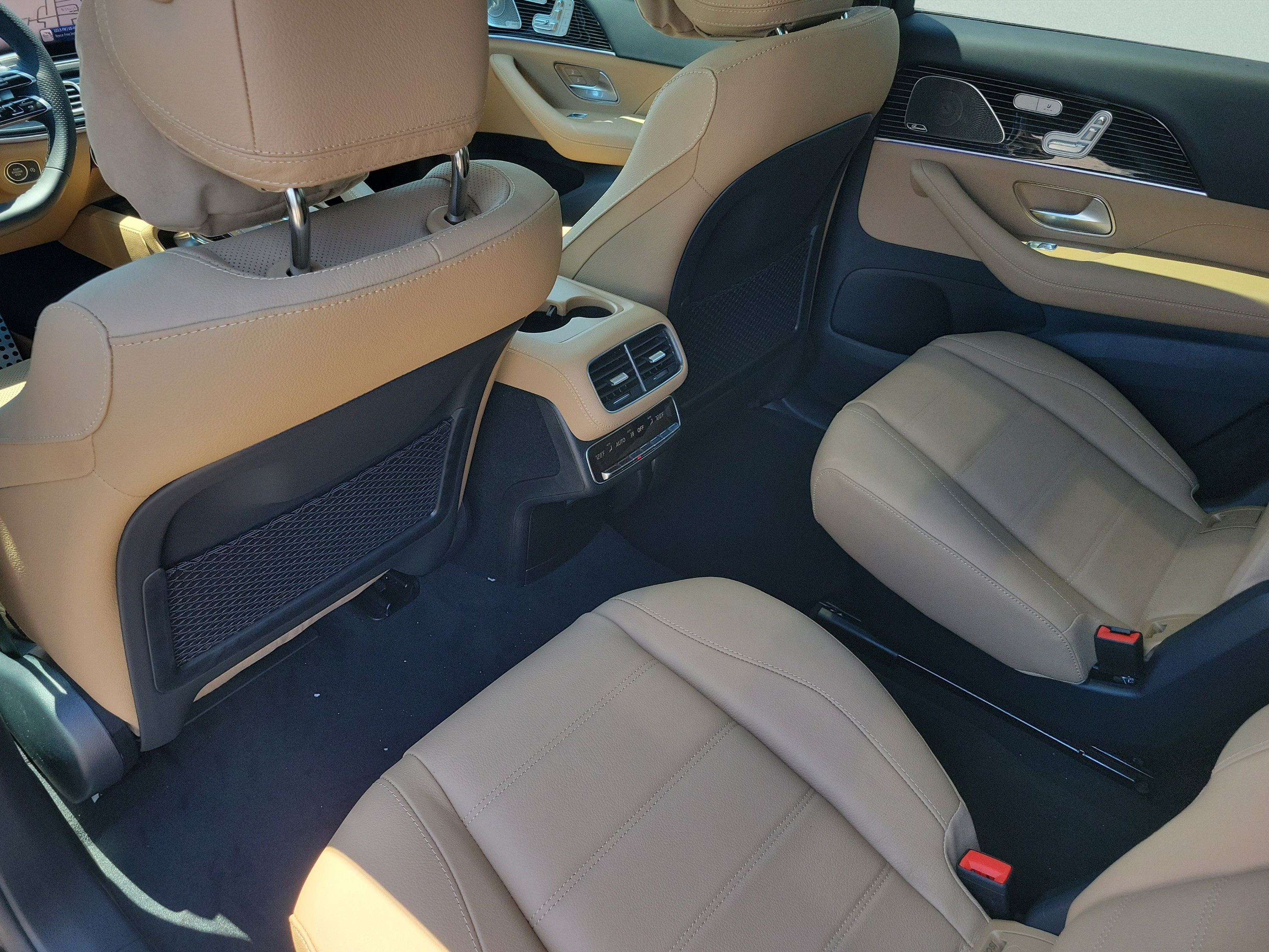 New 2026 Mercedes-Benz GLS 450 4MATIC image 11
