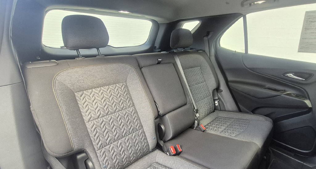Used 2024 Chevrolet Equinox LT AWD/4WD image 5