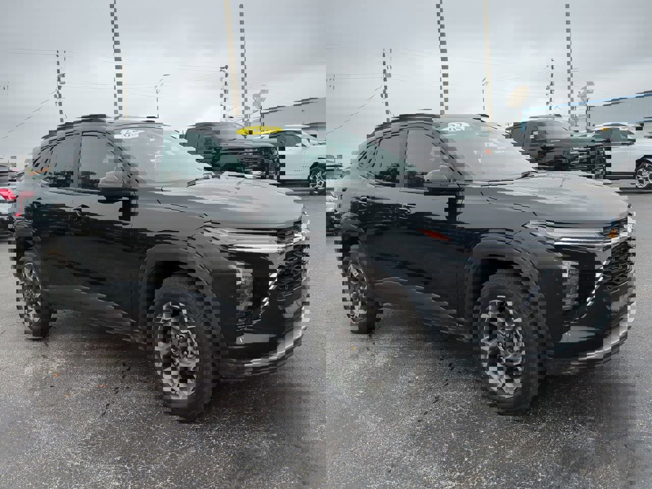 Certified 2025 Chevrolet Trax LT w/ Driver Confidence Package image 2