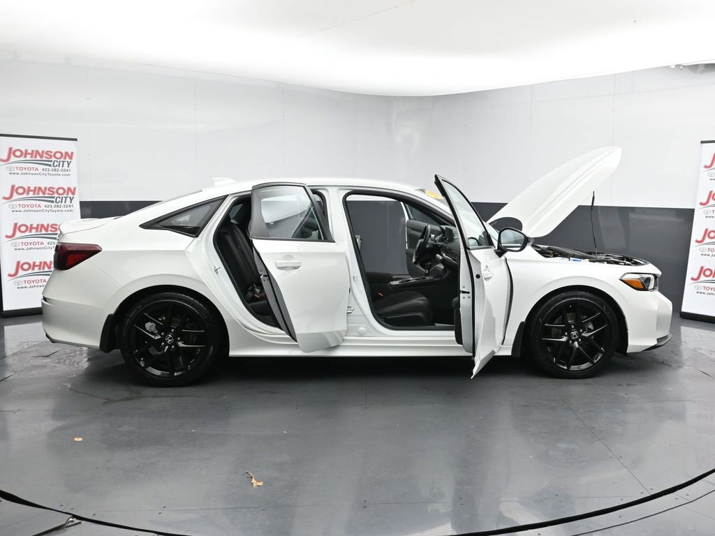 Used 2025 Honda Civic Sport image 41