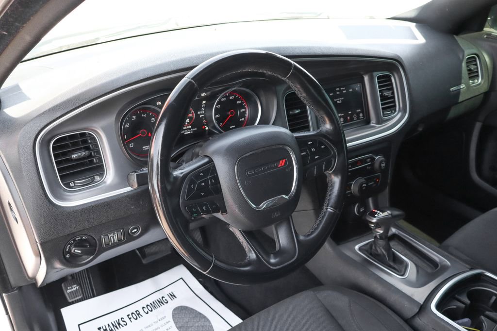 Used 2019 Dodge Charger SXT image 17