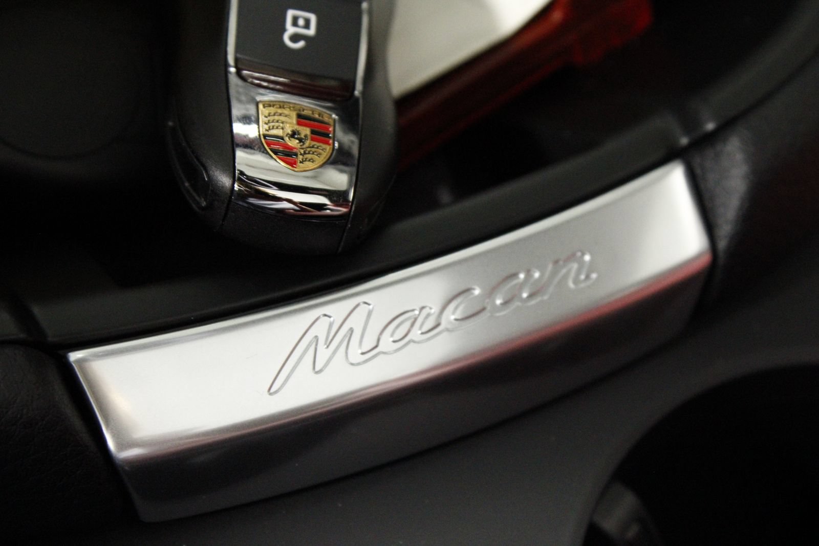 New 2026 Porsche Macan S AWD/4WD image 39