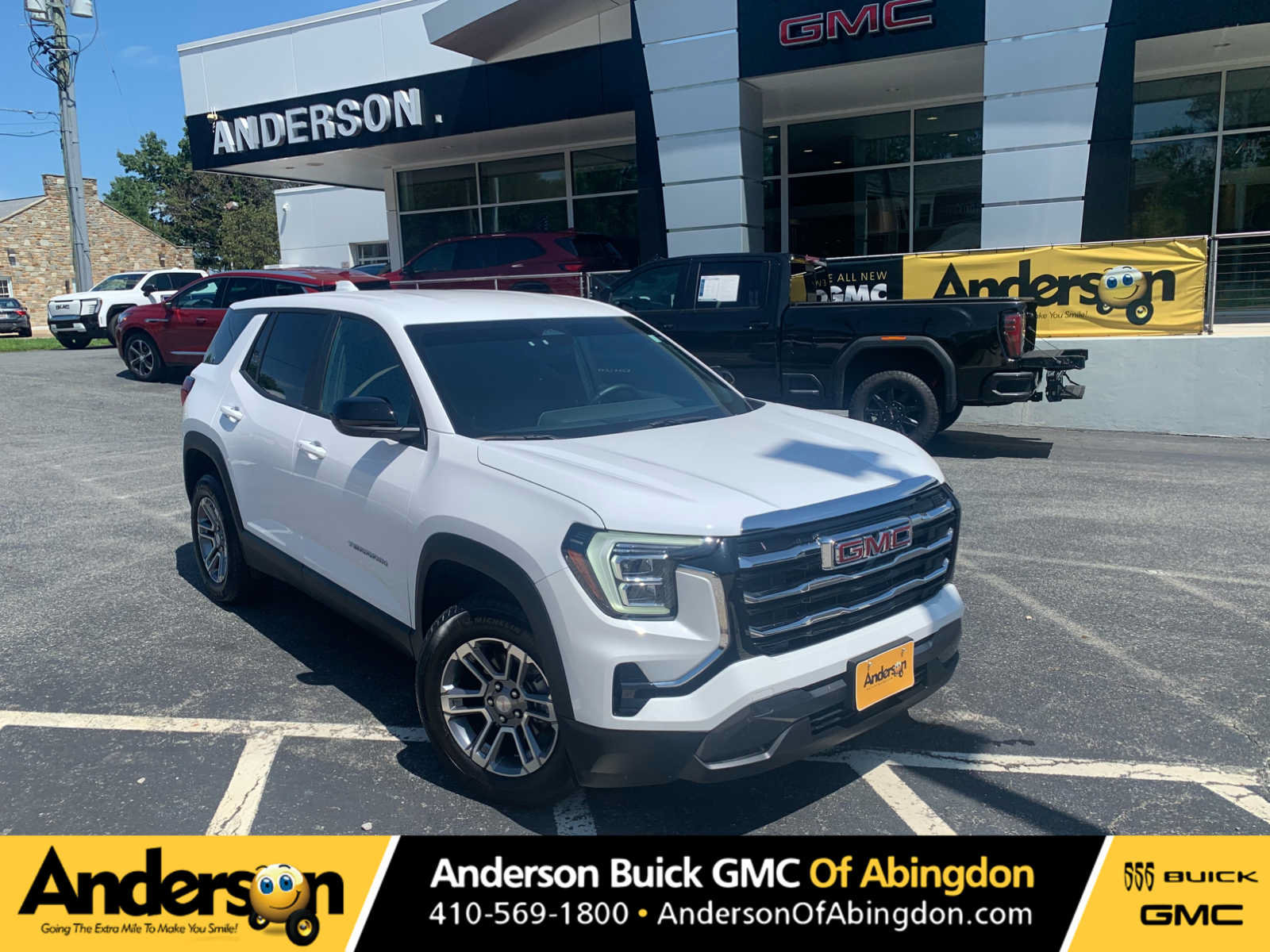 Used 2025 GMC Terrain Elevation