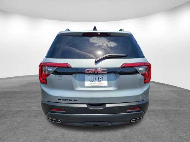 Used 2023 GMC Acadia SLT w/ Elevation Edition FWD image 7