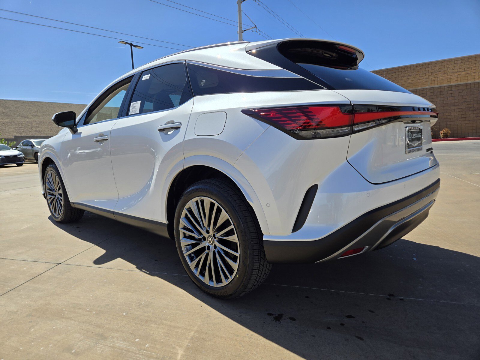 New 2026 Lexus RX 450h AWD image 4