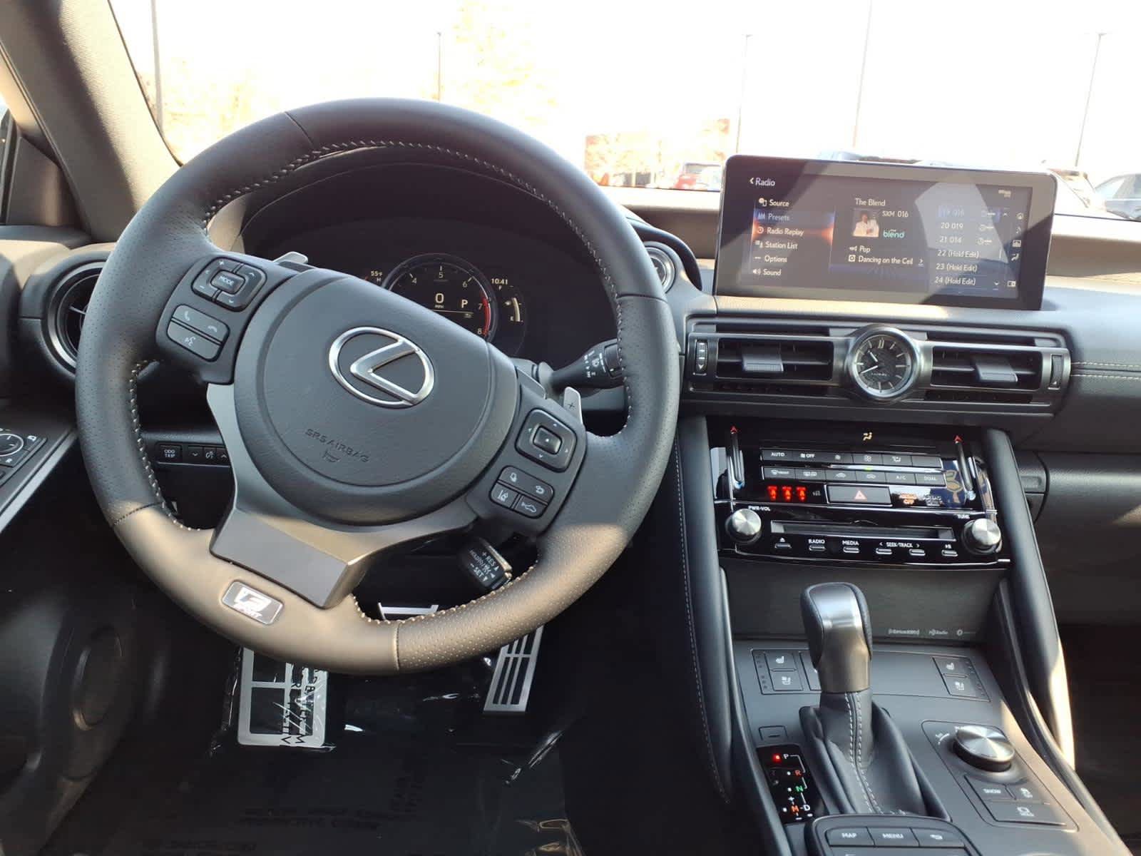 Used 2025 Lexus IS 350 F Sport w/ Navigation Package image 16