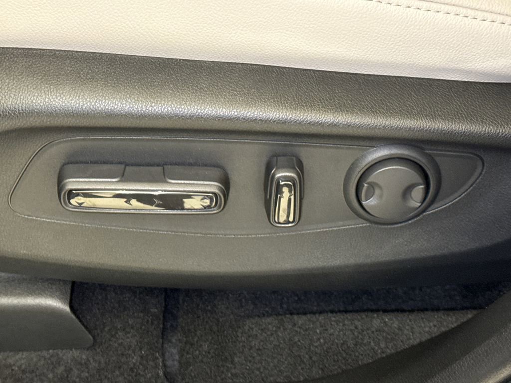 New 2026 Honda CR-V EX-L image 23