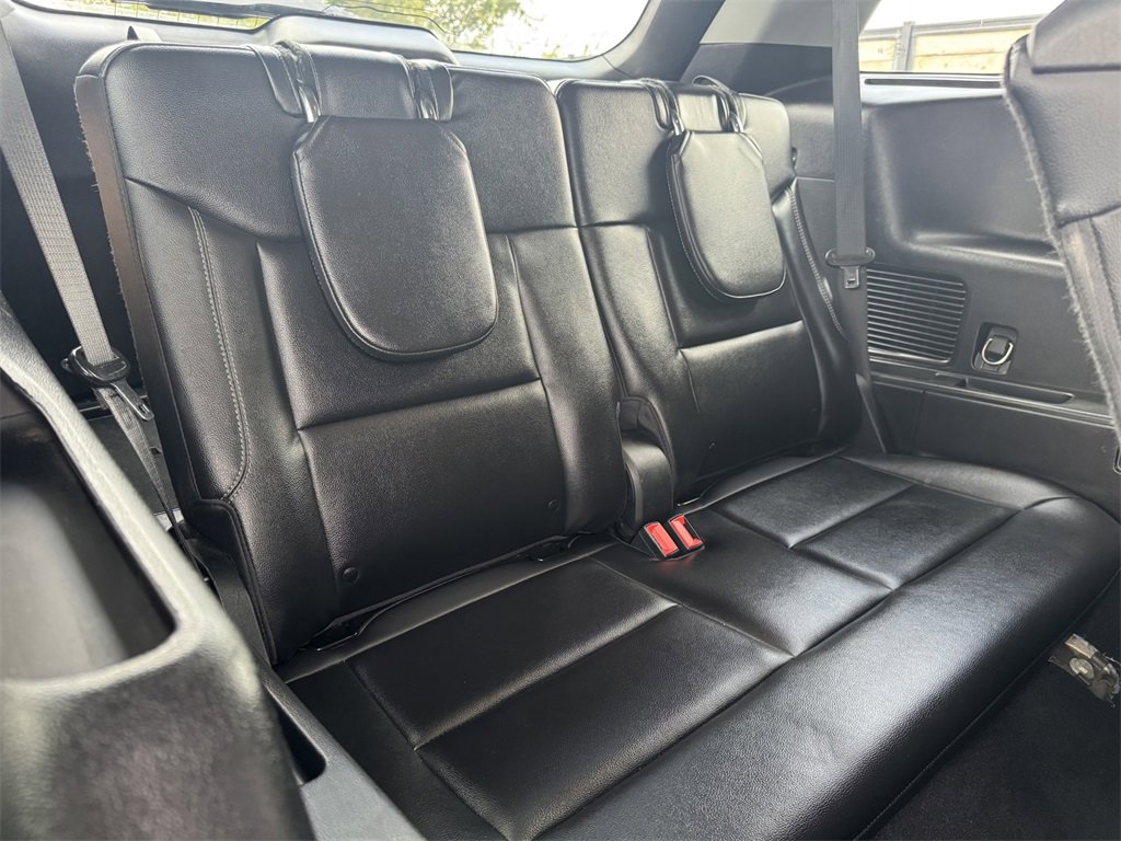 Used 2022 Ford Explorer Limited image 14