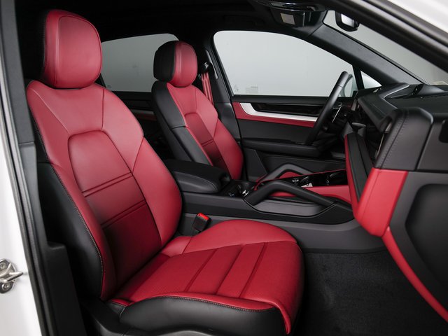 New 2026 Porsche Cayenne S AWD/4WD image 11