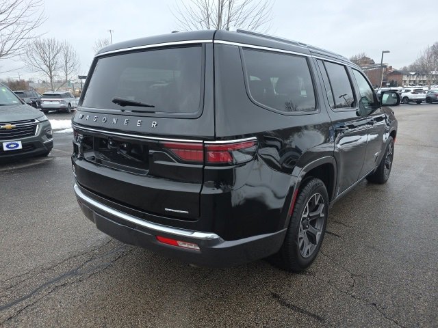 Used 2022 Jeep Wagoneer Series III w/ Premium Group I image 4