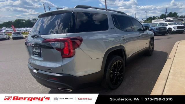 Used 2023 GMC Acadia SLT w/ Elevation Edition AWD/4WD image 9