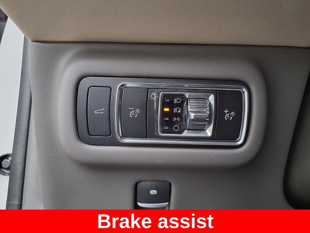 Used 2024 Lincoln Nautilus Premier w/ Equipment Group 102A image 29