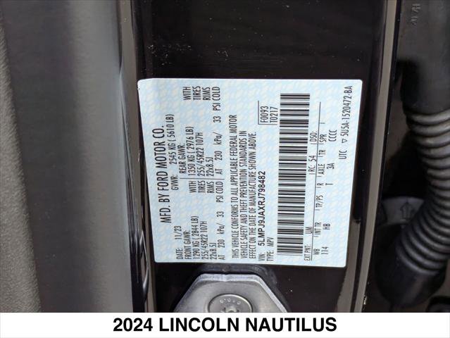 Used 2024 Lincoln Nautilus Black Label image 33