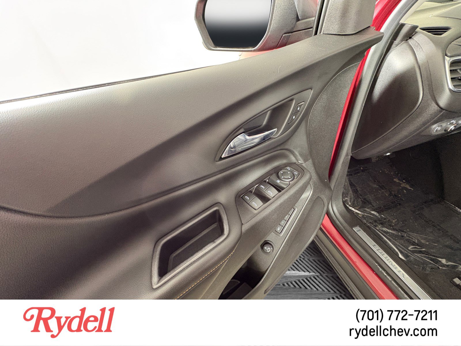 Used 2019 Chevrolet Equinox Premier image 11