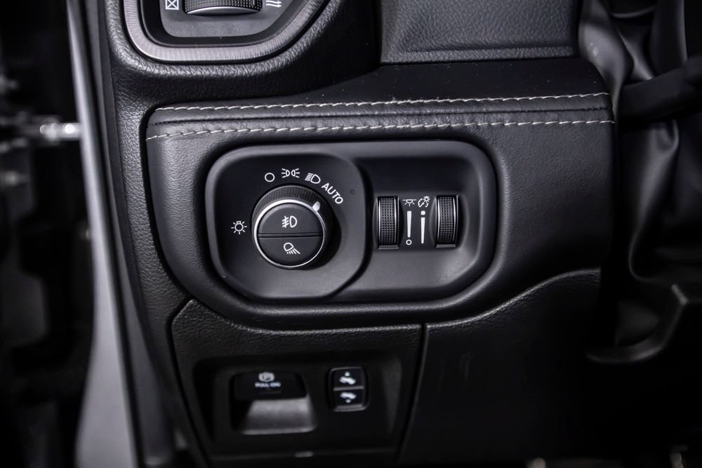Used 2022 RAM 1500 TRX w/ TRX Level 1 Equipment Group AWD/4WD image 38