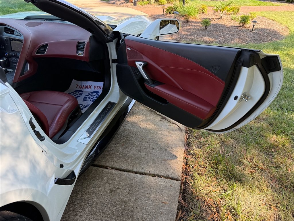 Used 2018 Chevrolet Corvette Z06 RWD image 54