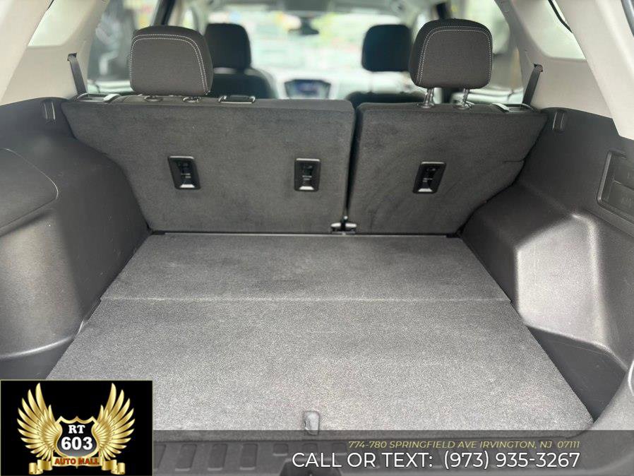 Used 2024 GMC Terrain SLE AWD/4WD image 6
