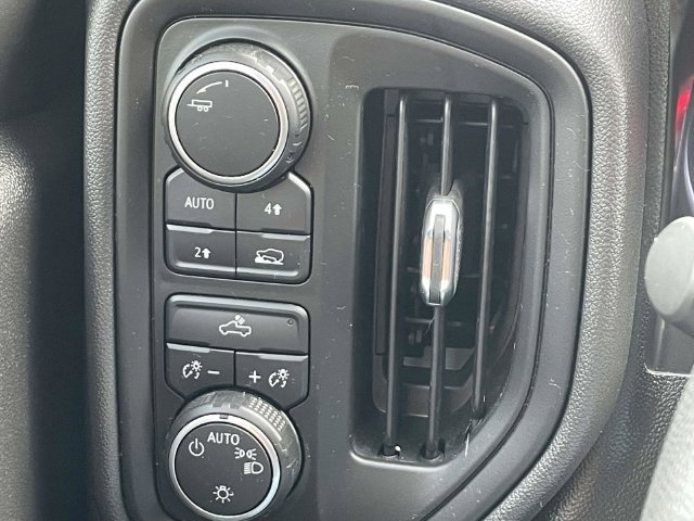 Used 2021 Chevrolet Silverado 1500 Custom AWD/4WD image 28