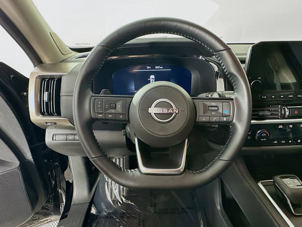 Certified 2025 Nissan Pathfinder Platinum AWD/4WD image 18