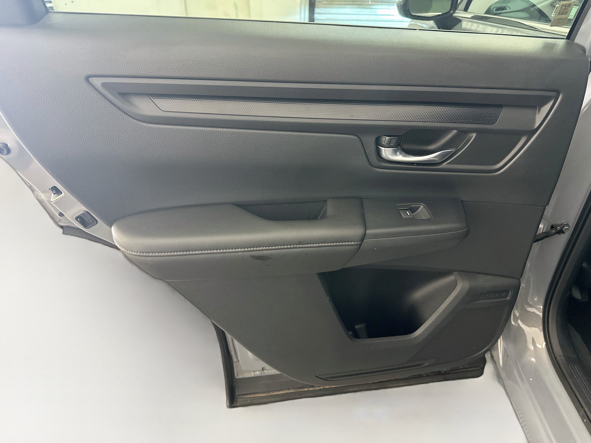Used 2025 Honda CR-V EX image 27