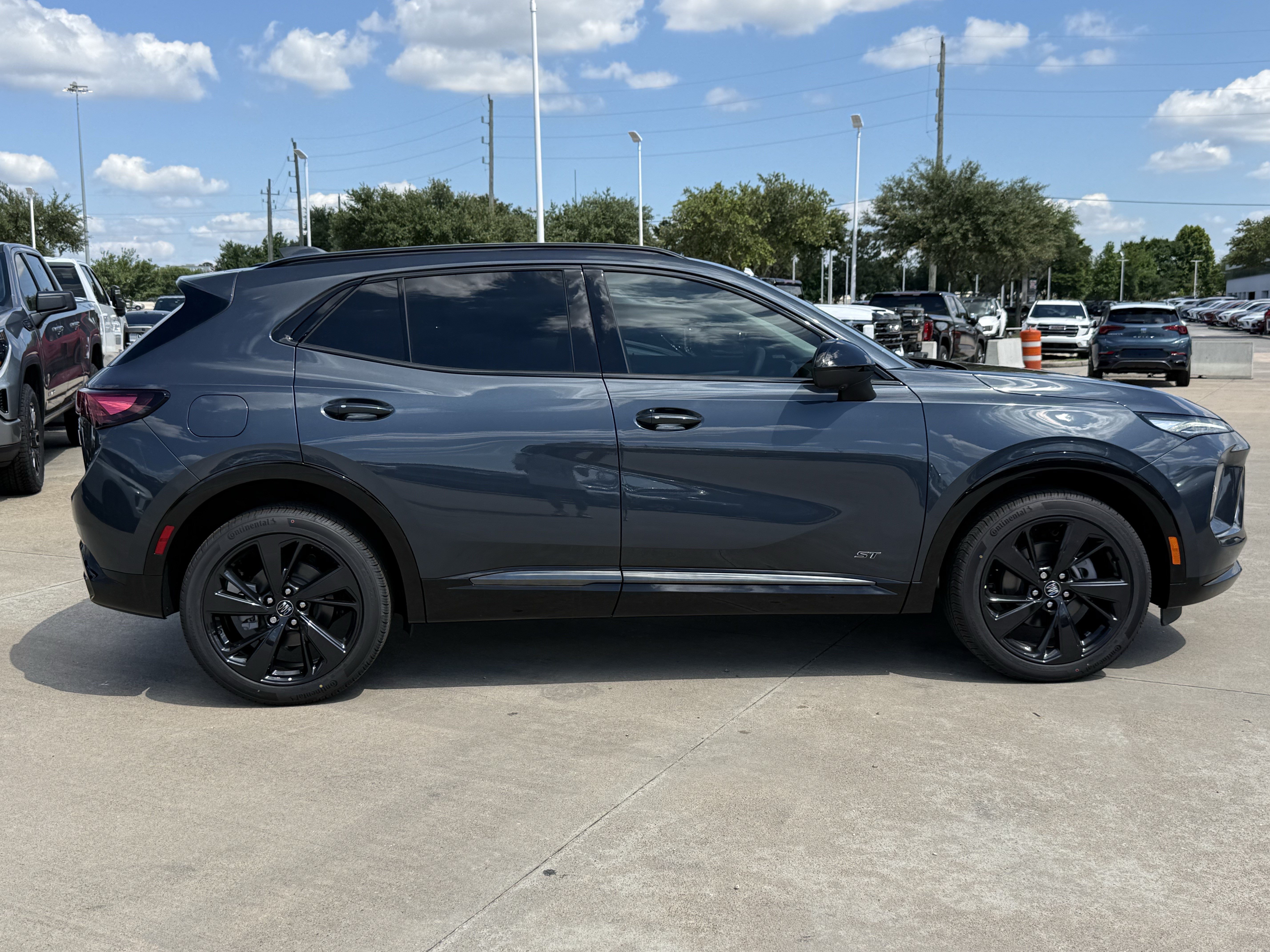 New 2026 Buick Envision Sport Touring AWD/4WD image 3