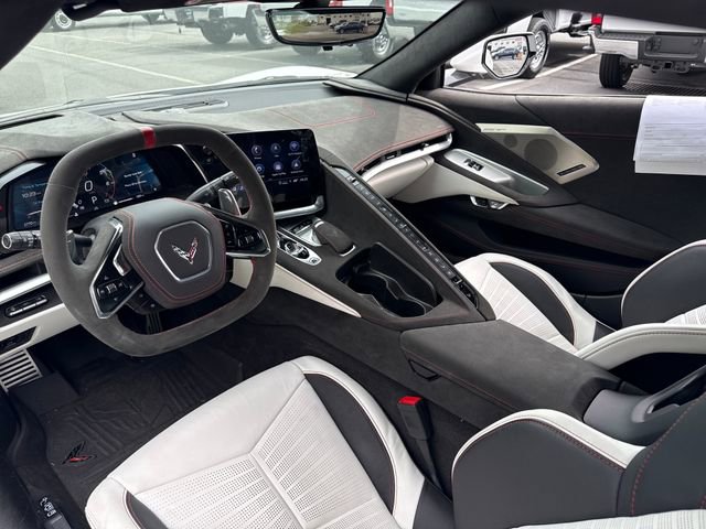Used 2023 Chevrolet Corvette Stingray Premium Cpe w/ Z51 Performance Package RWD image 16