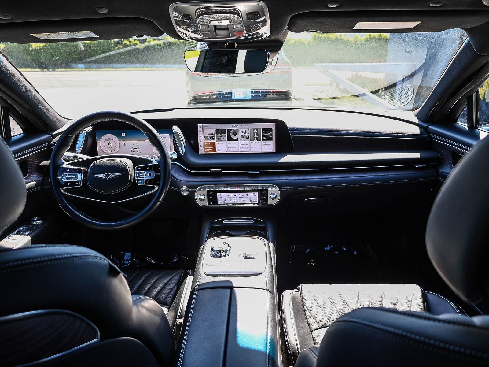 Used 2023 Genesis G90 3.5T AWD/4WD image 14