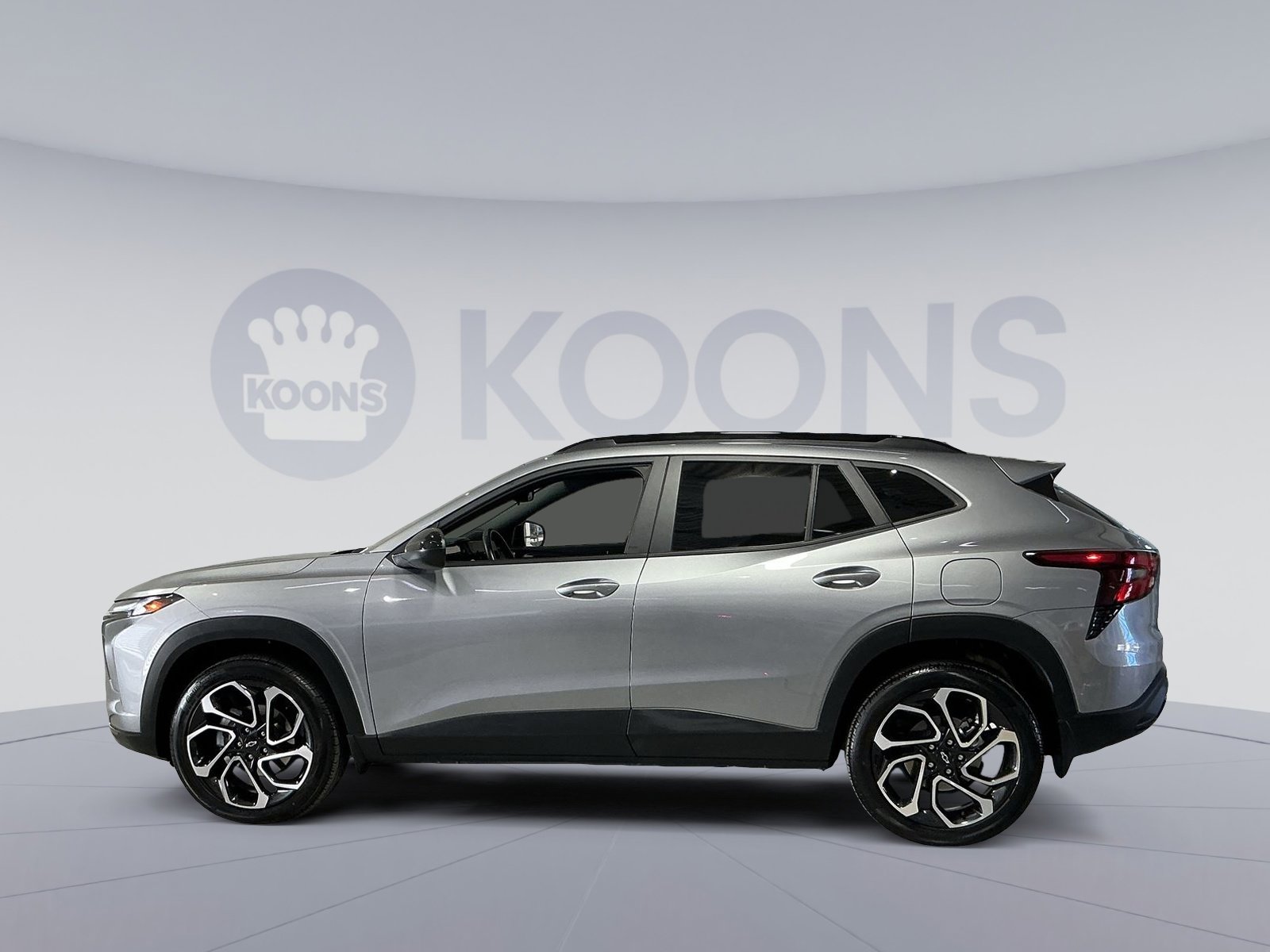 Used 2025 Chevrolet Trax RS w/ Sunroof Package image 13