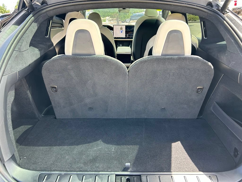 Used 2022 Tesla Model X AWD/4WD image 25