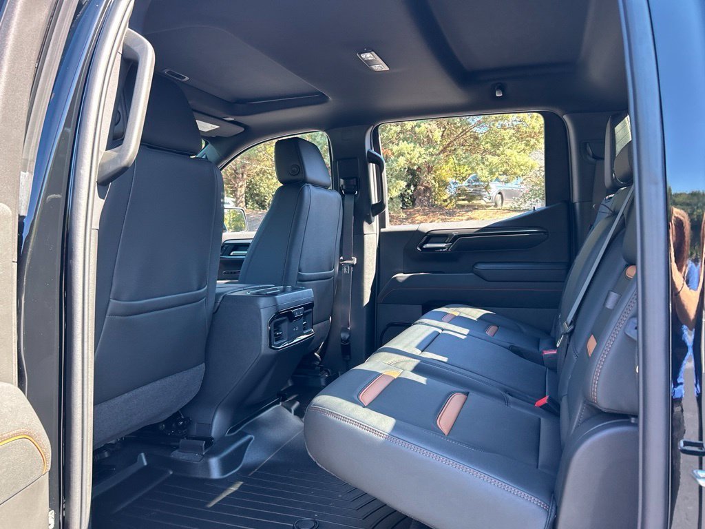 New 2026 GMC Sierra 1500 AT4 w/ Technology Package AWD/4WD image 63