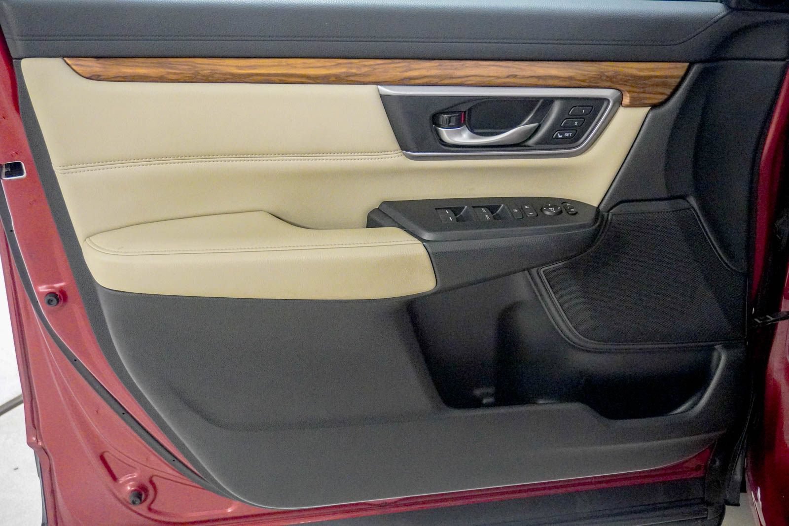 Used 2017 Honda CR-V EX-L image 17