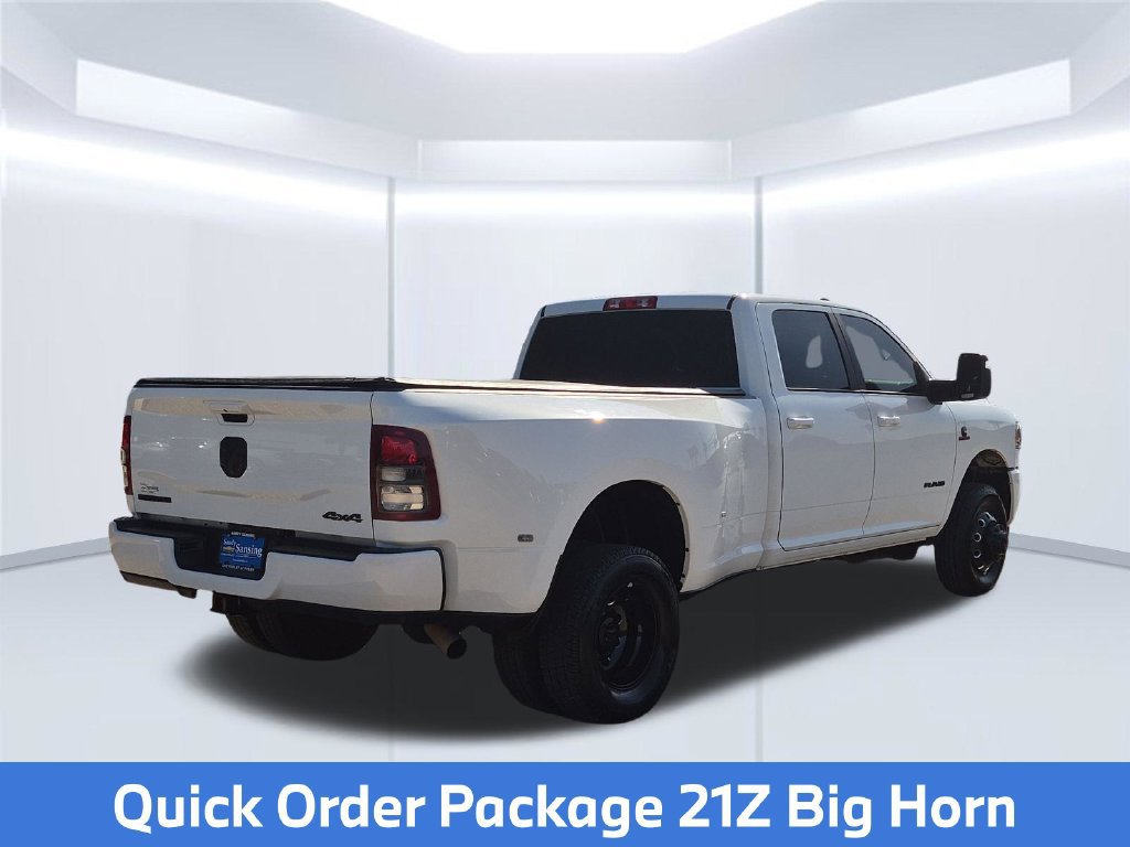 Used 2023 RAM 3500 Big Horn w/ Night Edition AWD/4WD image 6