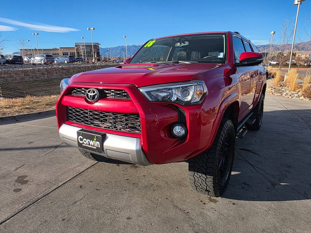 Used 2018 Toyota 4Runner TRD Off-Road Premium image 3