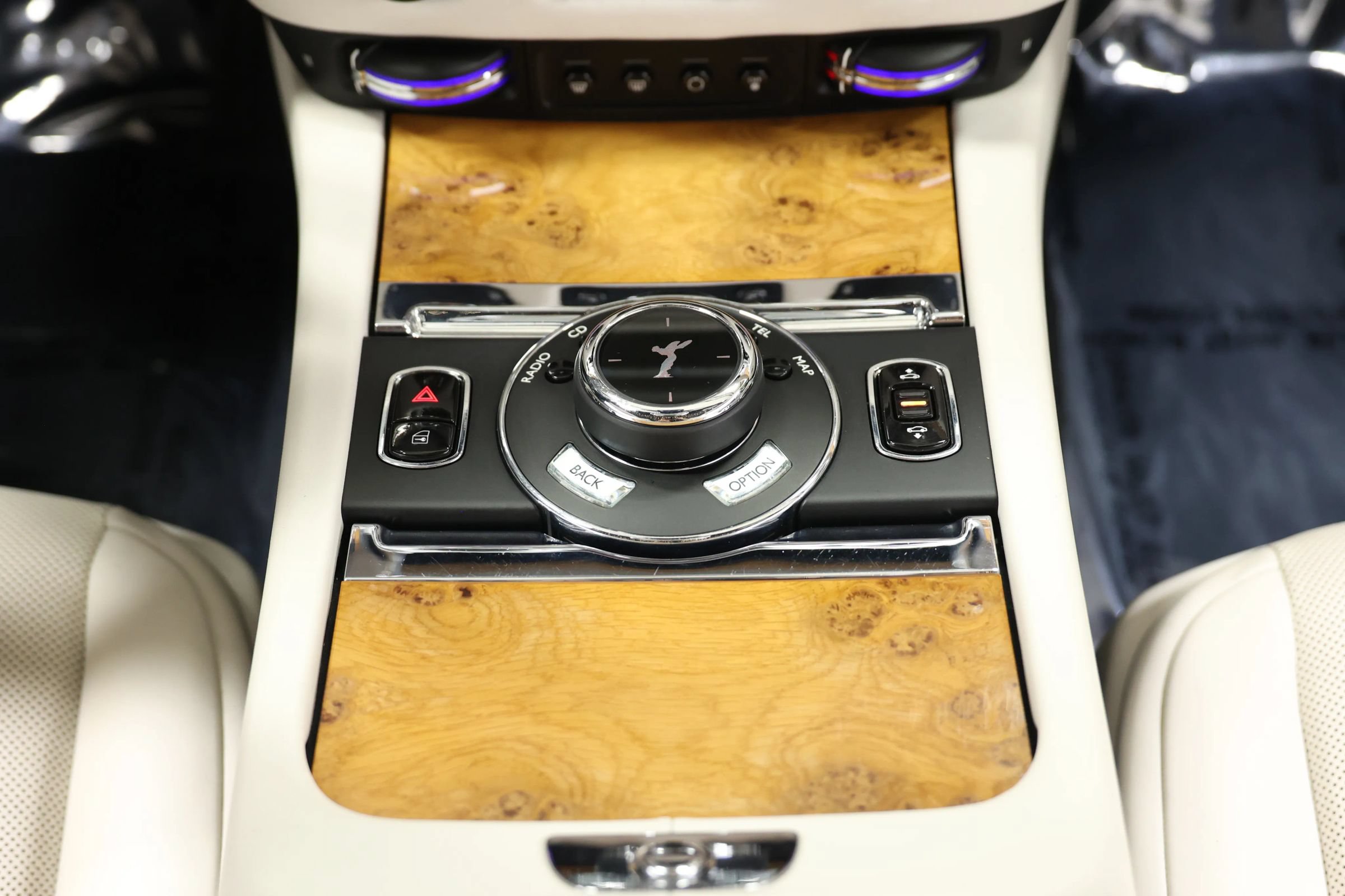 Used 2017 Rolls-Royce Wraith RWD image 56