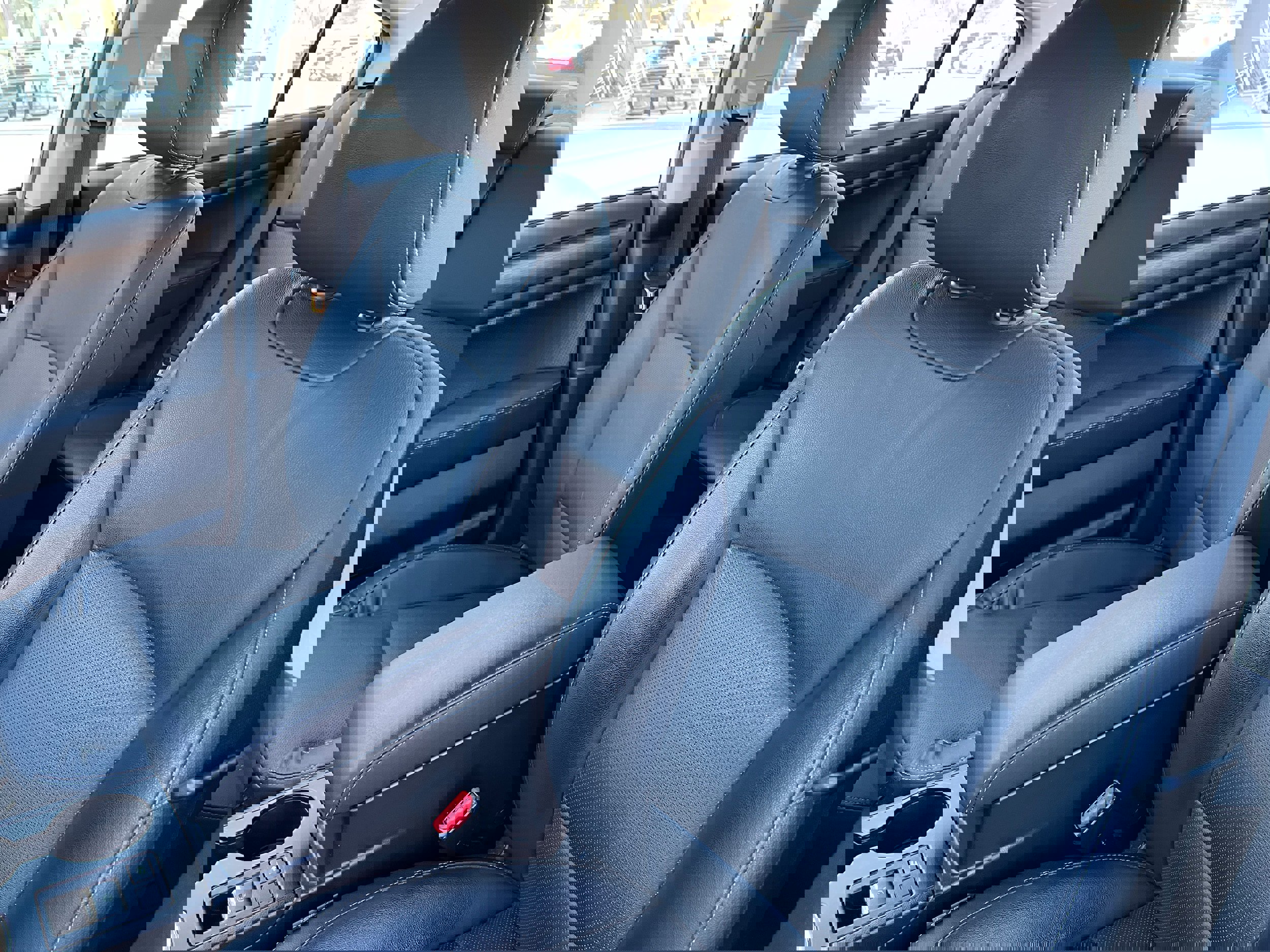 Used 2016 Subaru Legacy 3.6R Limited image 8