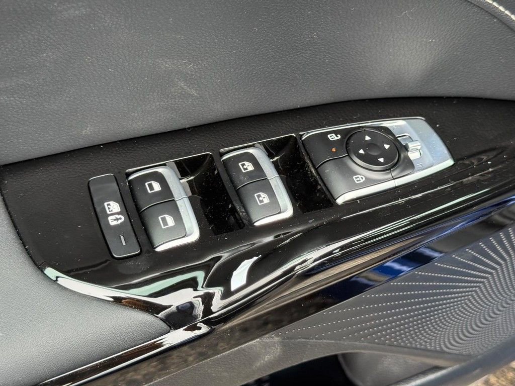 New 2026 Kia K5 GT-Line image 18