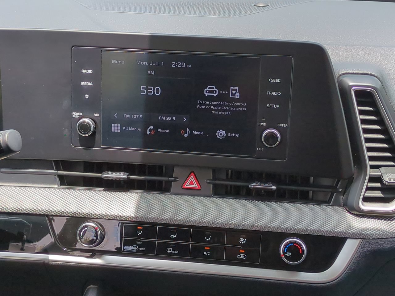 Certified 2025 Kia Sportage LX FWD image 18