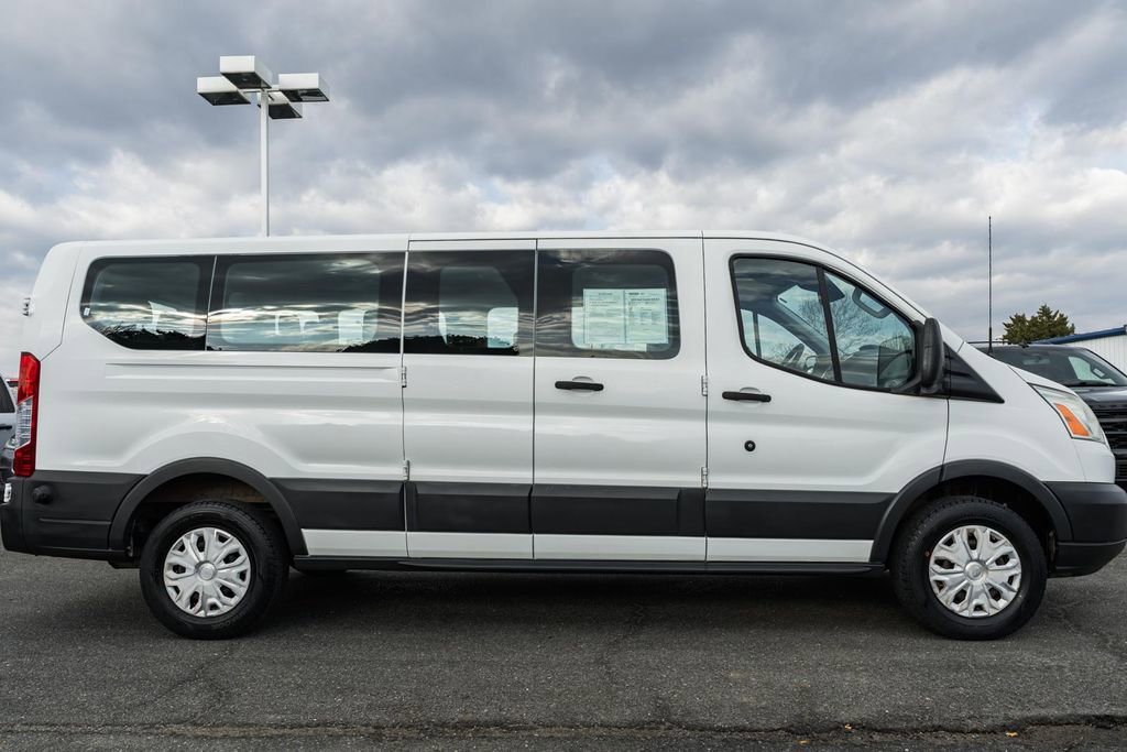 Used 2015 Ford Transit 350 XLT image 3
