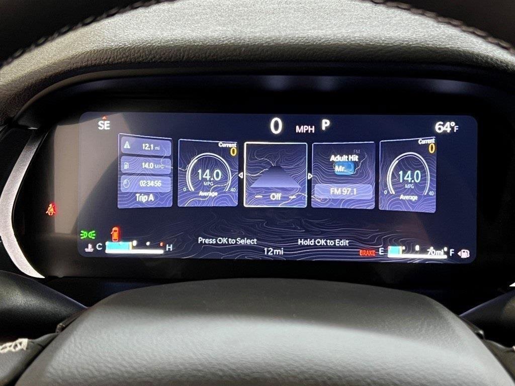 New 2025 Jeep Grand Cherokee L Altitude image 18