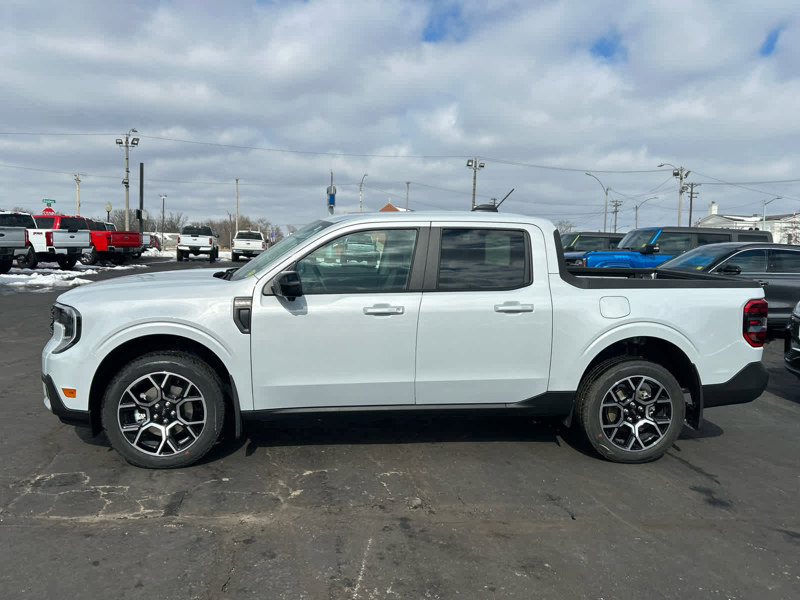 New 2026 Ford Maverick Lariat image 1