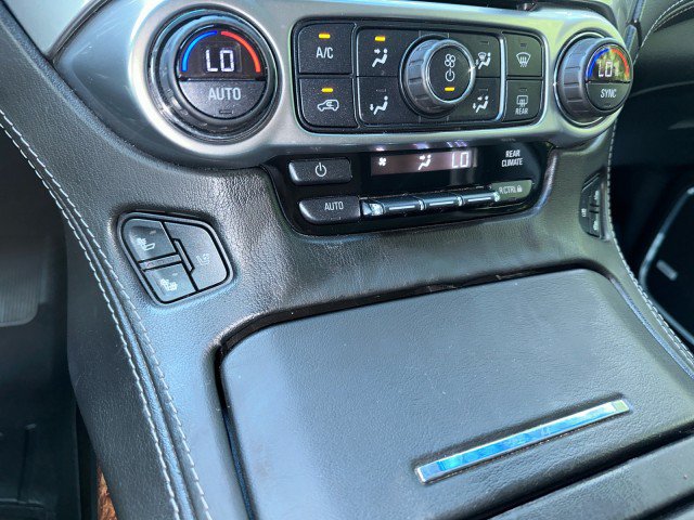 Used 2018 Chevrolet Tahoe Premier RWD image 16